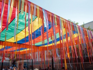 Mái Thả Trang Trí Hồ Chí Minh – Tạo Không Gian Ấn Tượng